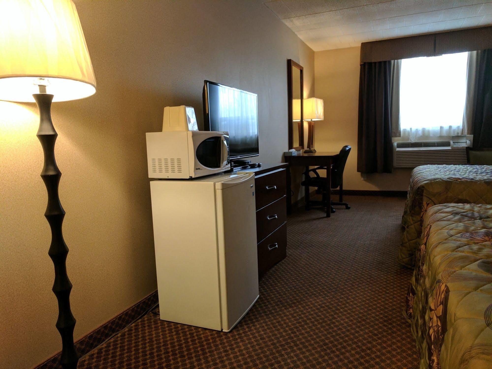 Luxury Inn Collingwood Exteriör bild