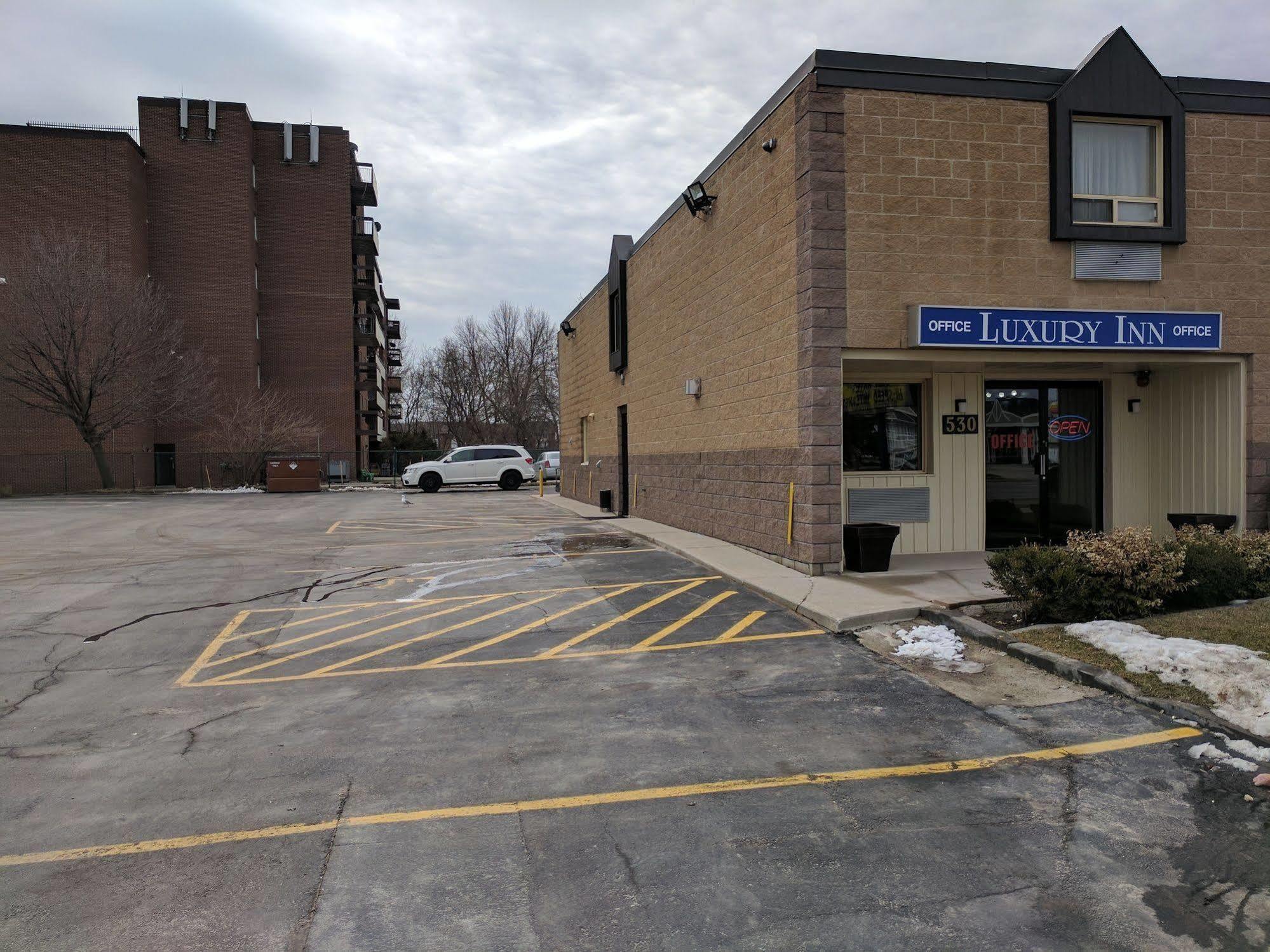 Luxury Inn Collingwood Exteriör bild